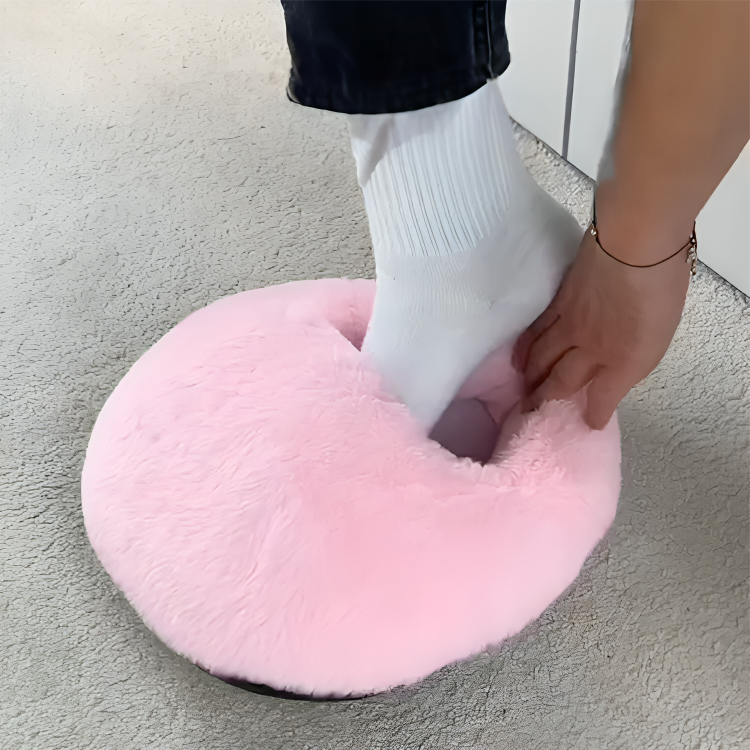 The SnuggleBud Feet Warmer